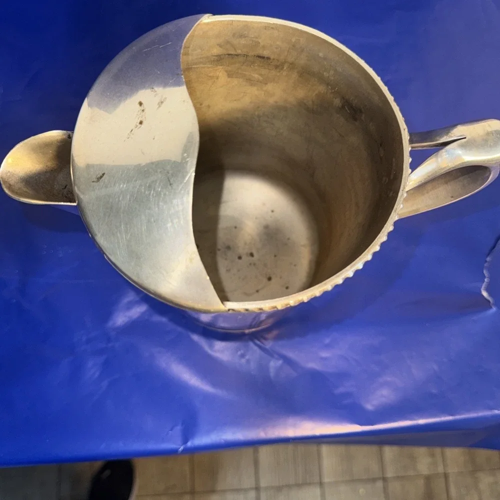 ANTIQUE GRAND SILVER‎ CO. WEAR BRITE NICKLE-SILVER PITCHER ~ 8